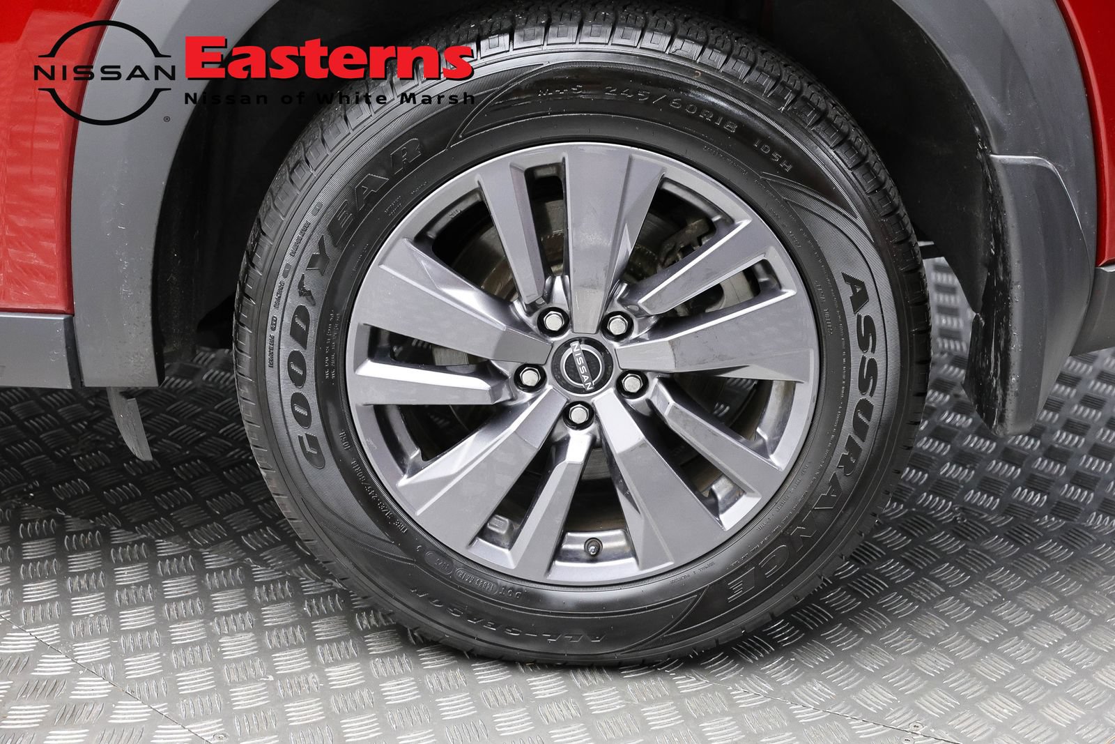 Used 2023 Nissan Pathfinder SV AWD/4WD image 8