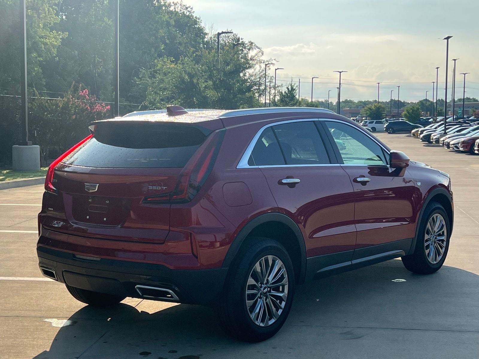 Used 2024 Cadillac XT4 Premium Luxury AWD/4WD image 12