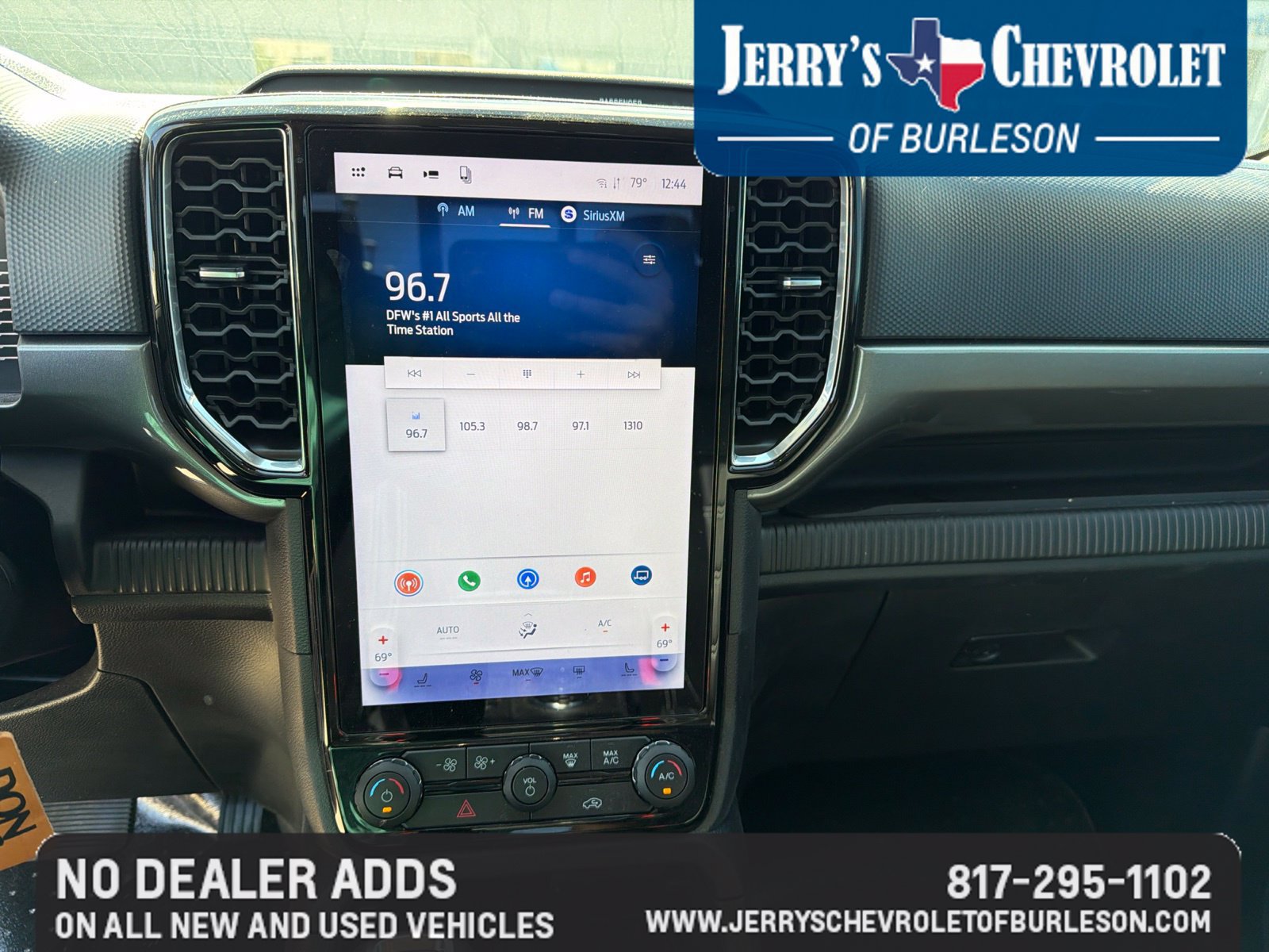 Used 2024 Ford Ranger XLT w/ FX4 Off-Road Package AWD/4WD image 9