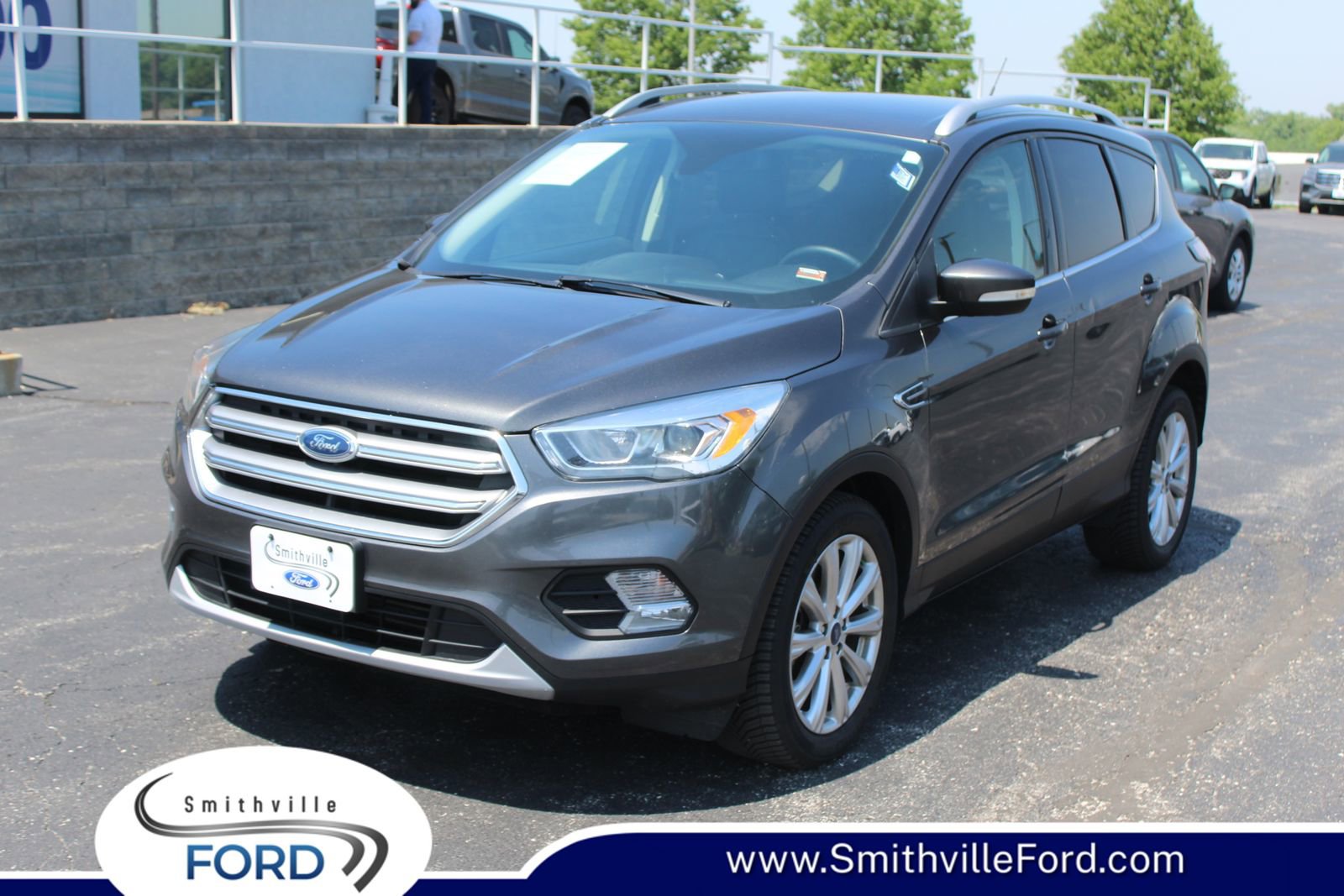 Used 2017 Ford Escape Titanium FWD image 1