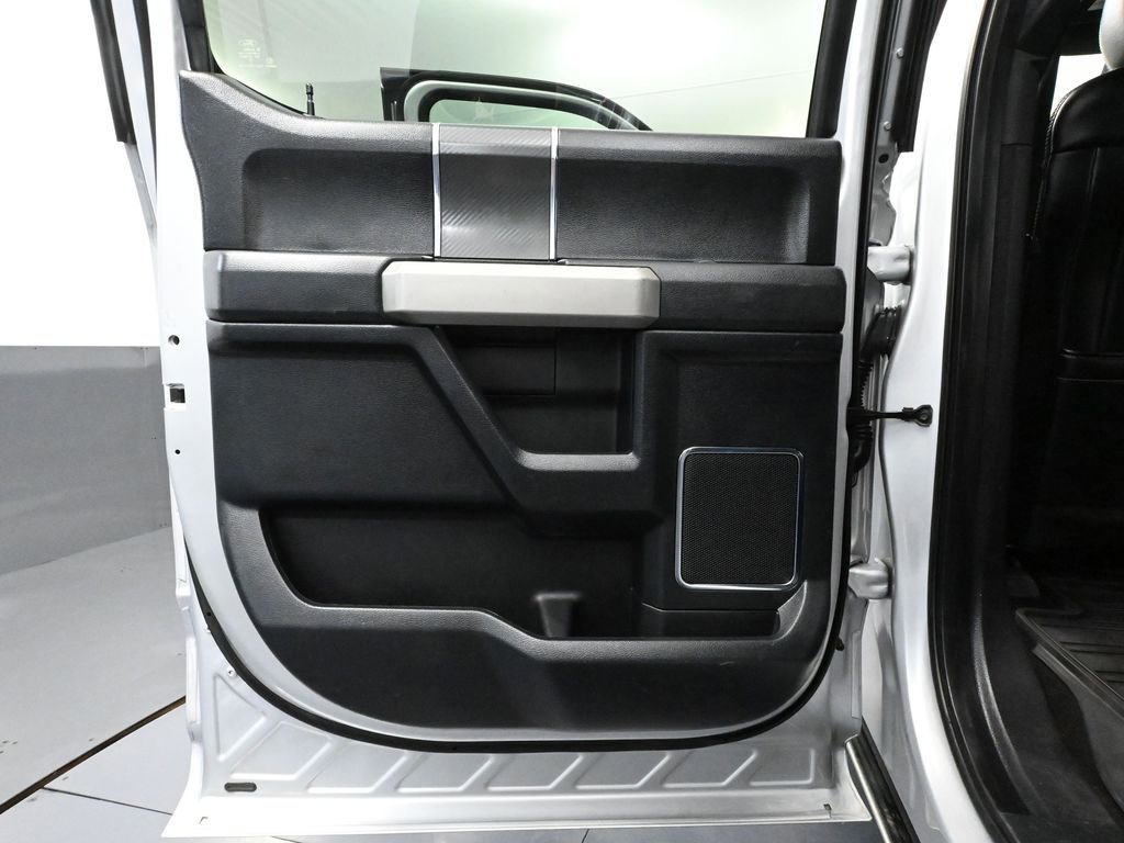 Used 2018 Ford F150 Lariat w/ Equipment Group 502A Luxury image 40