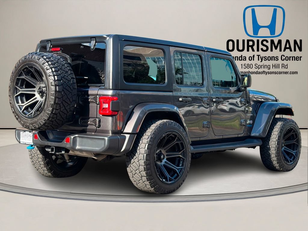 Used 2022 Jeep Wrangler Unlimited Sahara w/ Cold Weather Group AWD/4WD image 2