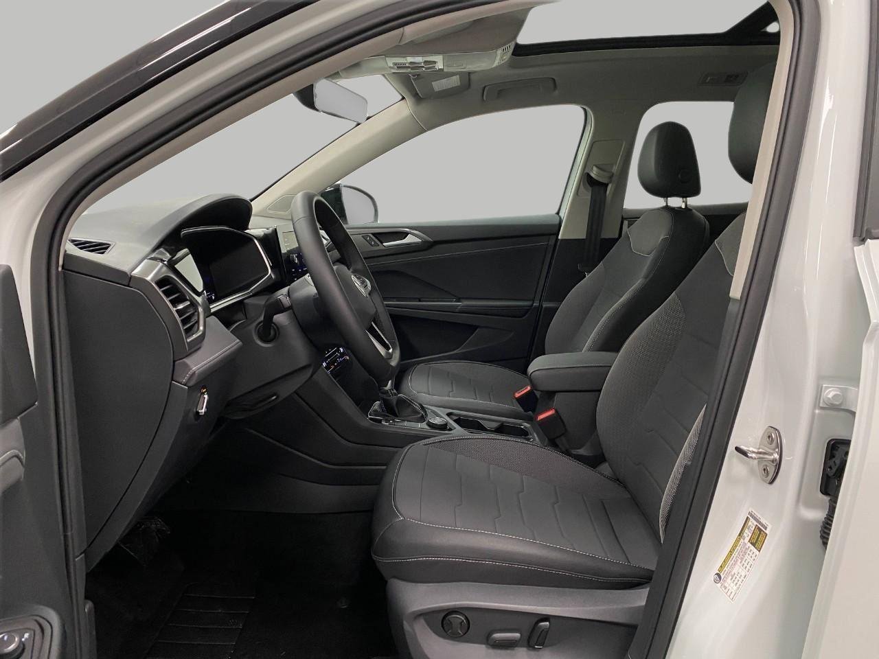 New 2026 Volkswagen Taos SE AWD/4WD image 56