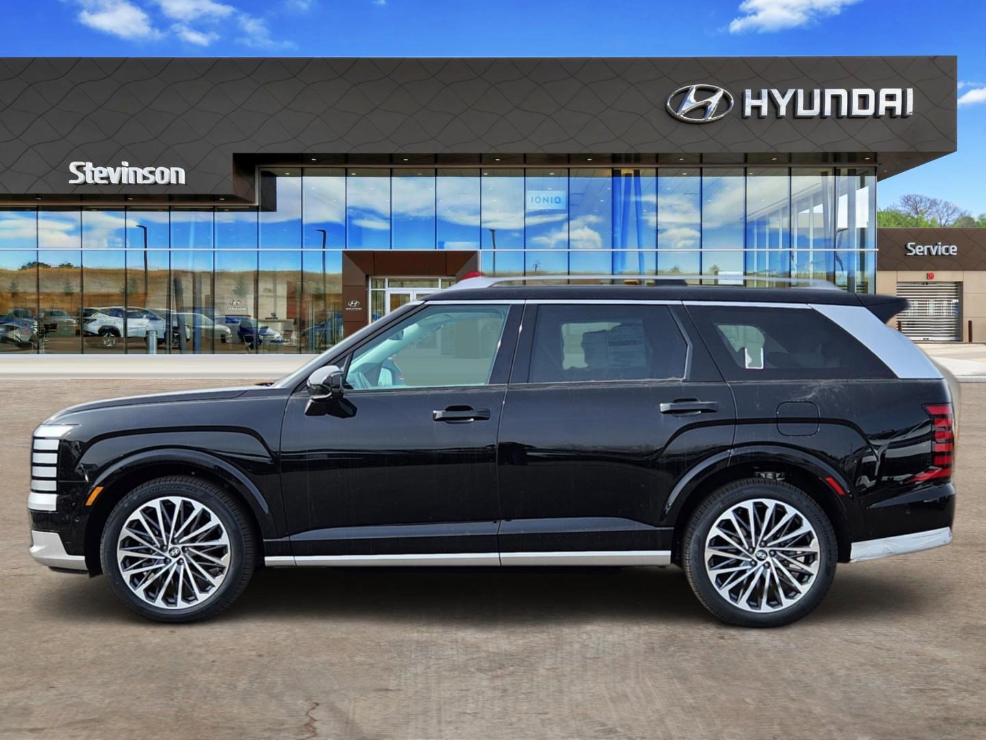 New 2026 Hyundai Palisade Calligraphy image 2