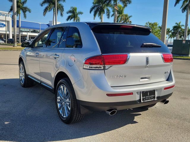 Used 2014 Lincoln MKX FWD w/ Equipment Group 102A image 26