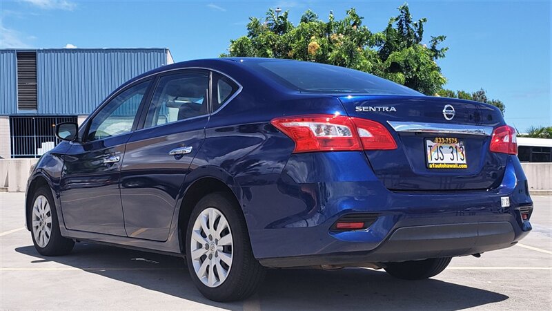 Used 2018 Nissan Sentra S FWD image 3