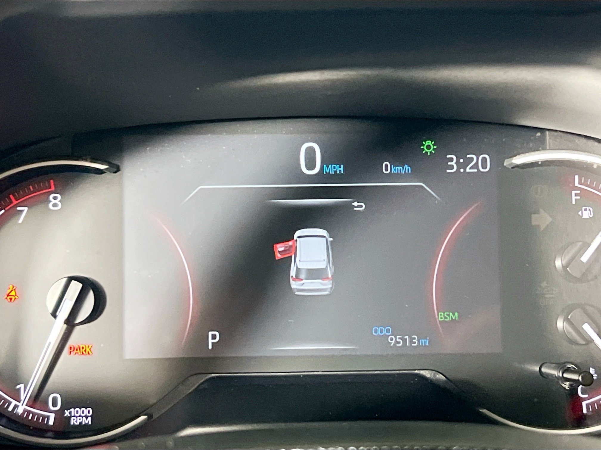 Used 2025 Toyota RAV4 XLE w/ Convenience Package FWD image 22