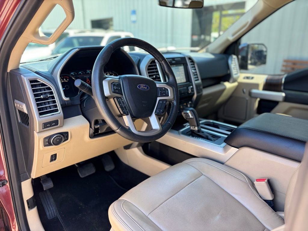 Used 2016 Ford F150 Lariat image 9