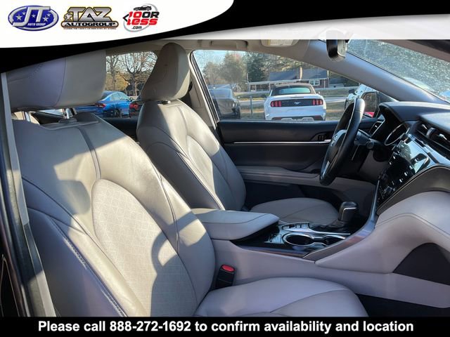 Used 2019 Toyota Camry XSE FWD image 14