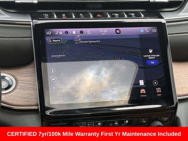 Used 2023 Jeep Grand Cherokee Summit AWD/4WD image 19