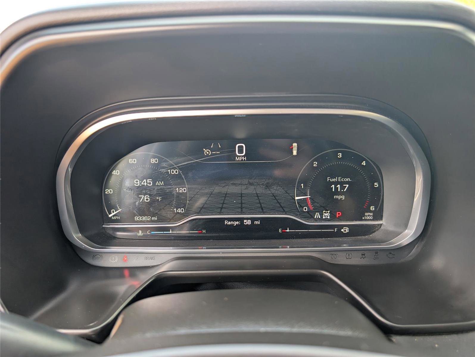 Used 2023 GMC Yukon AT4 w/ Technology Package AWD/4WD image 24