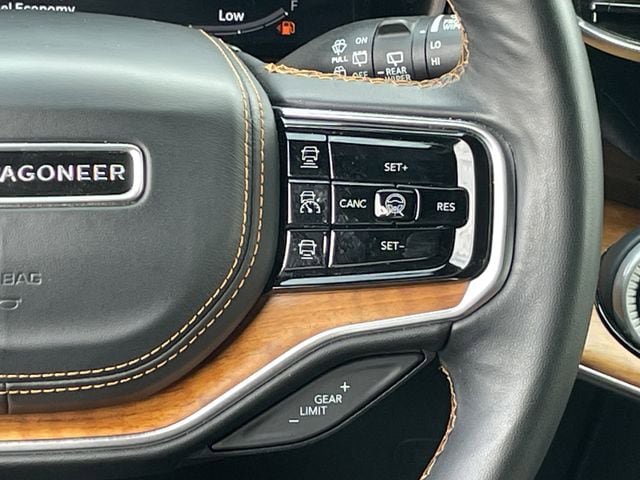 Used 2024 Jeep Grand Wagoneer L Series III image 14