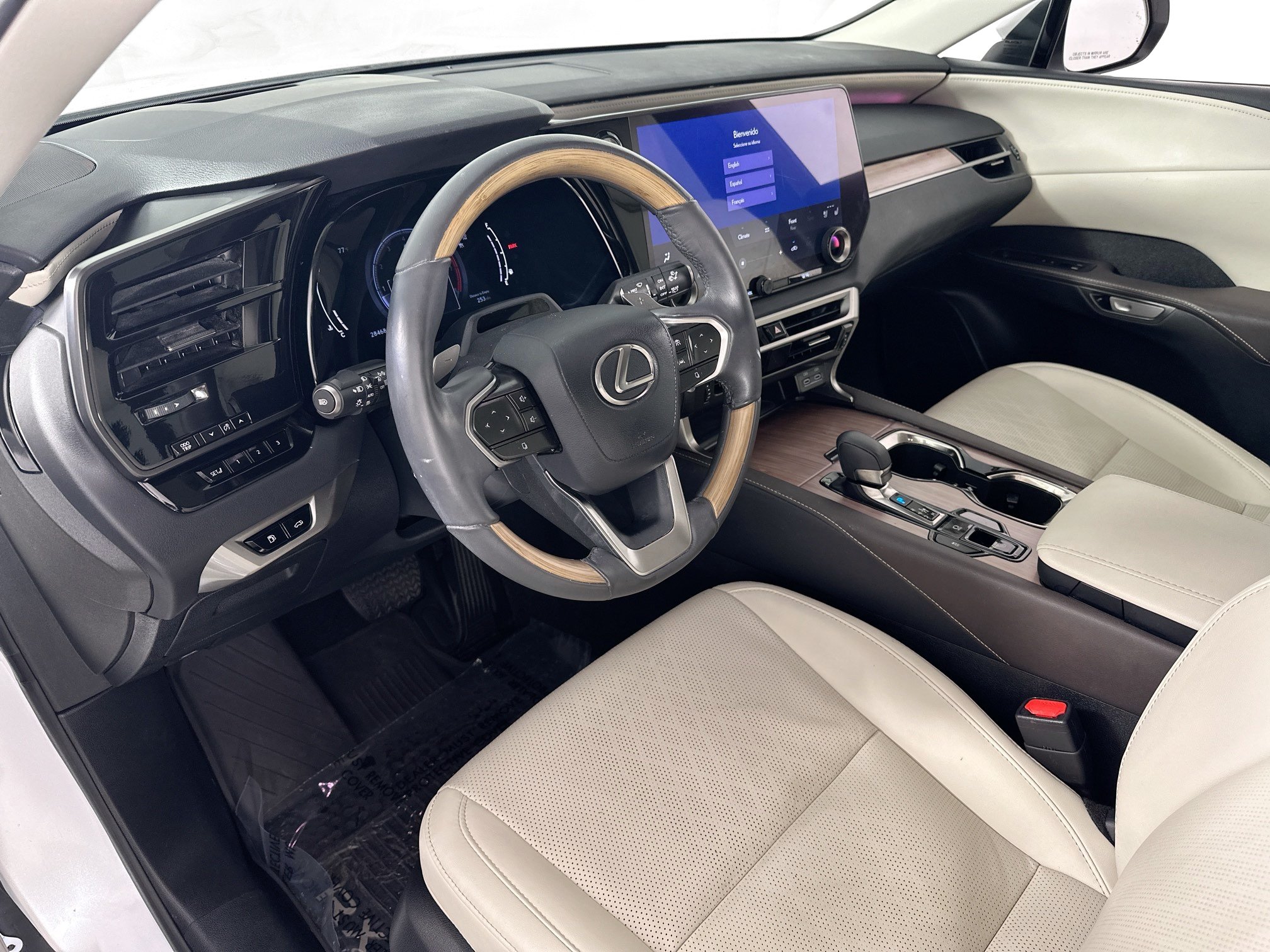 Used 2023 Lexus RX 350 Premium Plus w/ Cold Area Package FWD image 9