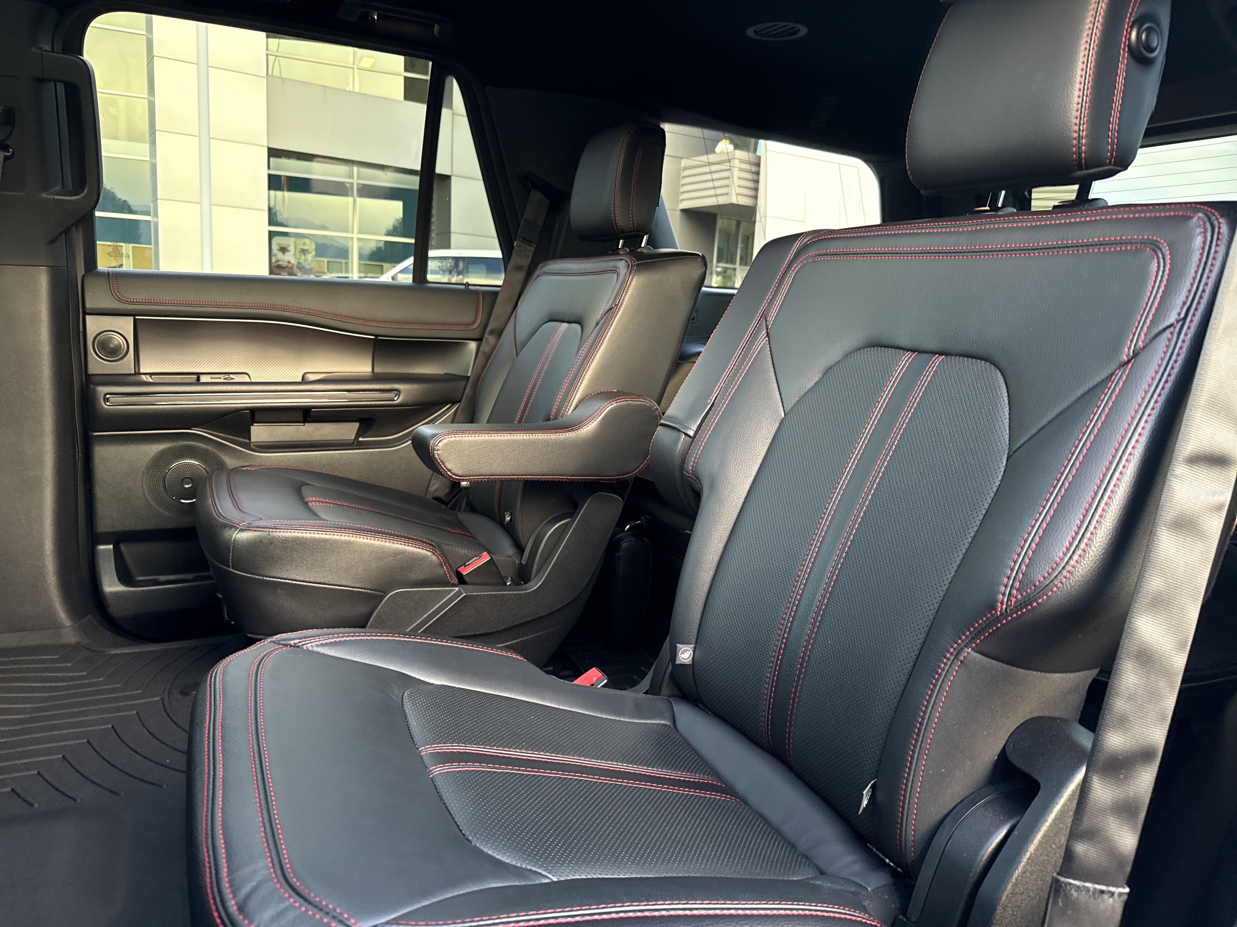 Certified 2020 Ford Expedition Limited w/ Equipment Group 303A AWD/4WD image 26