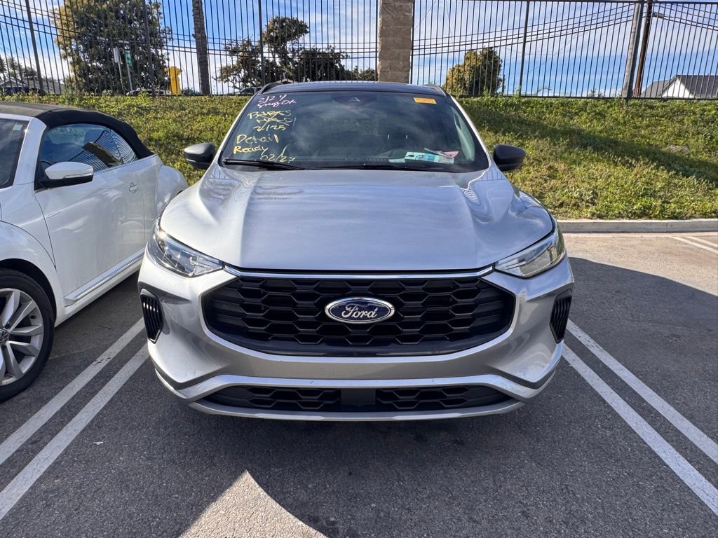 Used 2024 Ford Escape ST-Line w/ Tech Pack #1 image 2