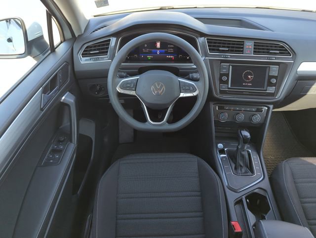 Used 2023 Volkswagen Tiguan S FWD image 13