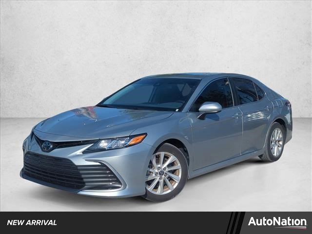 Used 2023 Toyota Camry LE image 1