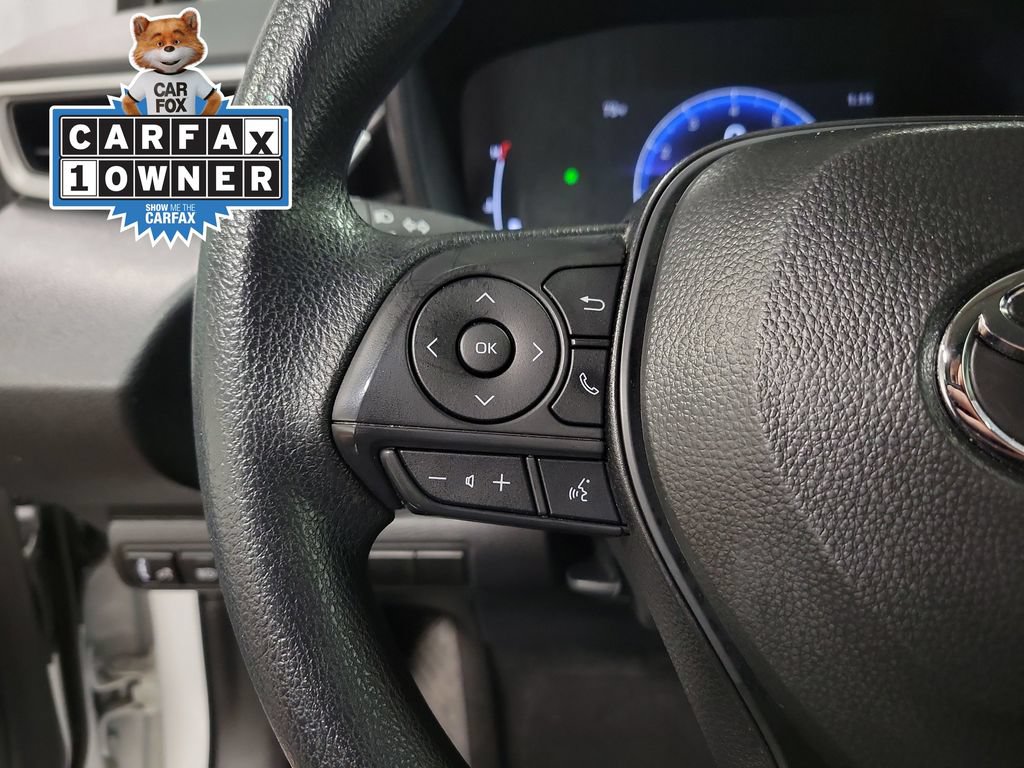 Used 2026 Toyota Corolla LE FWD image 24