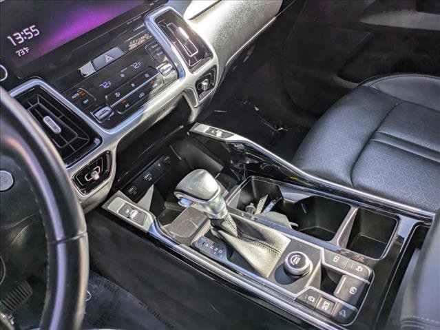 Used 2021 Kia Sorento SX image 18