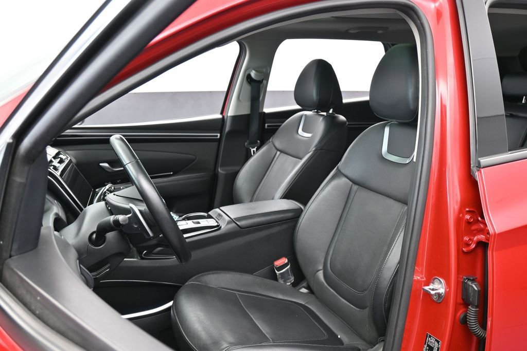 Used 2023 Hyundai Tucson Limited w/ Cargo Package AWD/4WD image 10