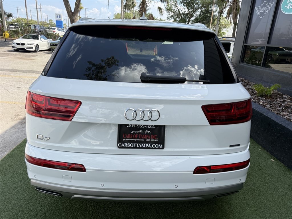 Used 2017 Audi Q7 2.0T Premium AWD/4WD image 5