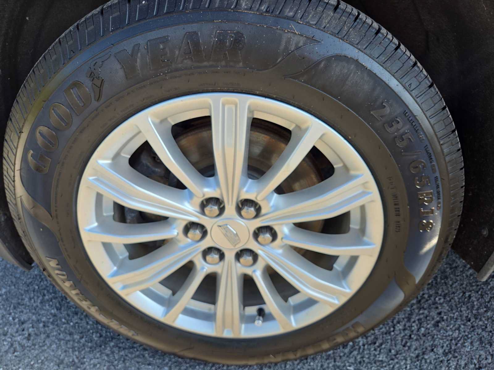 Used 2019 Cadillac XT5 AWD image 34