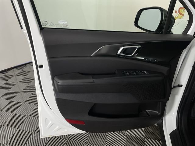New 2026 Kia Carnival SX w/ SX Dark Edition Package image 33