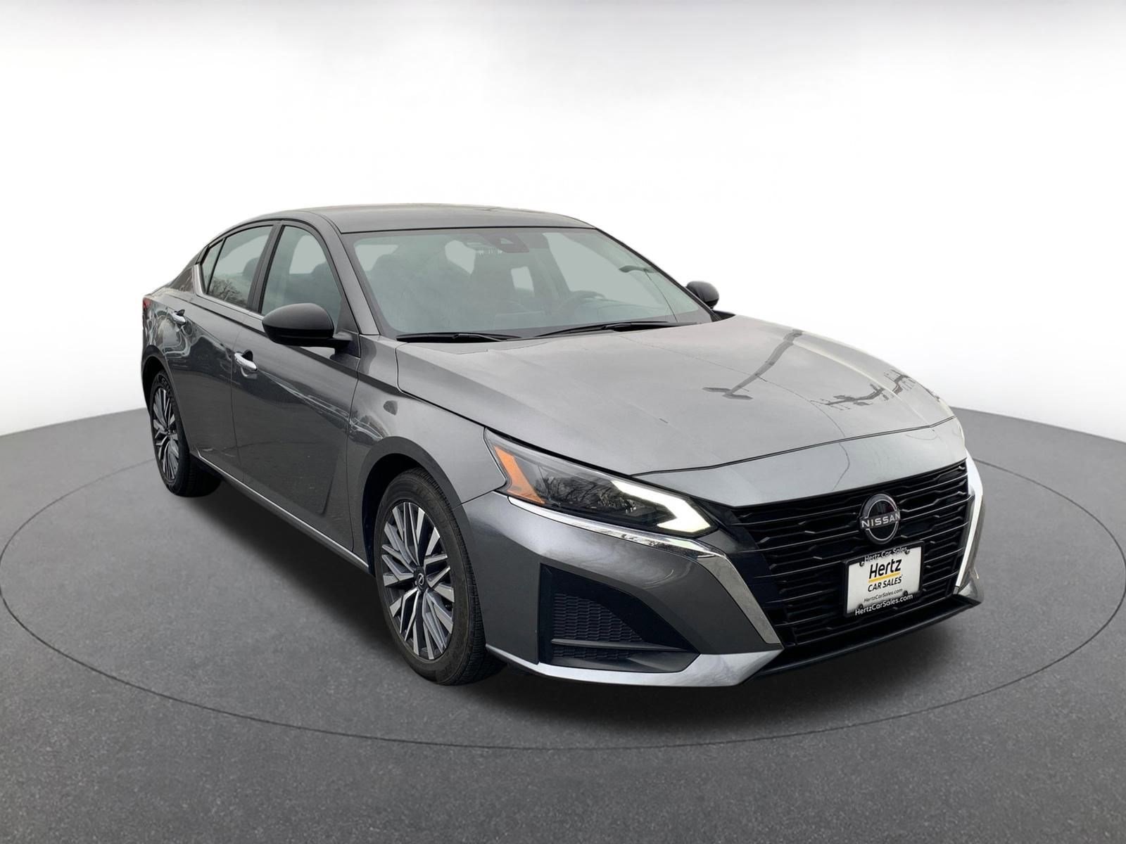 Used 2025 Nissan Altima 2.5 SV