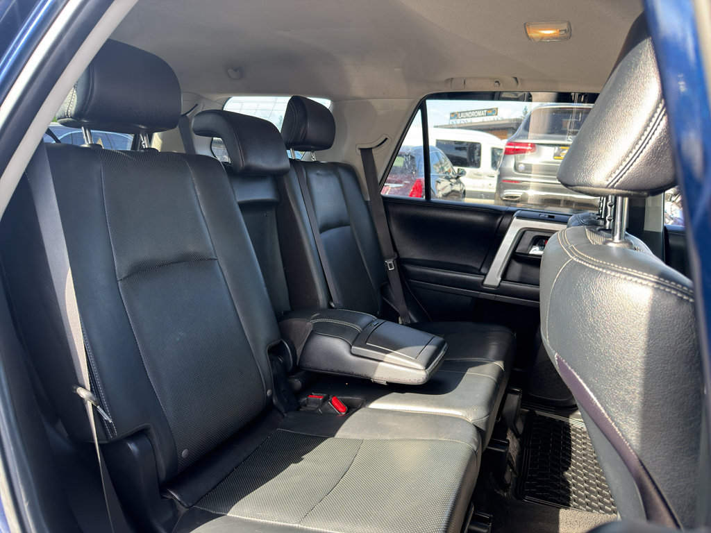 Used 2017 Toyota 4Runner Limited AWD/4WD image 20