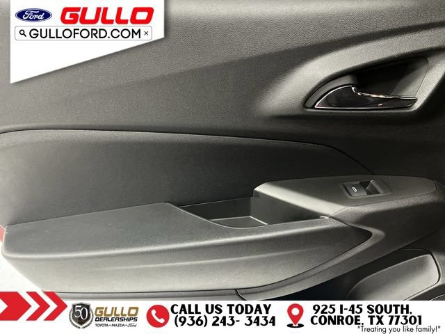 Used 2024 Chevrolet Trax RS w/ Sunroof Package FWD image 16