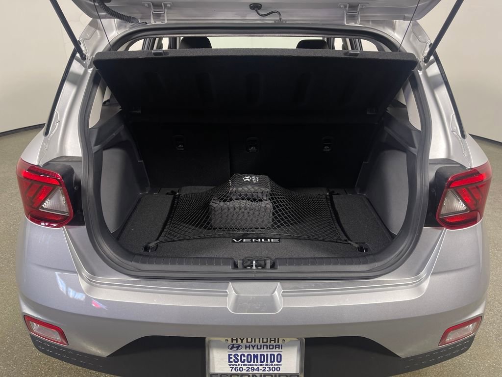New 2025 Hyundai Venue SEL image 10