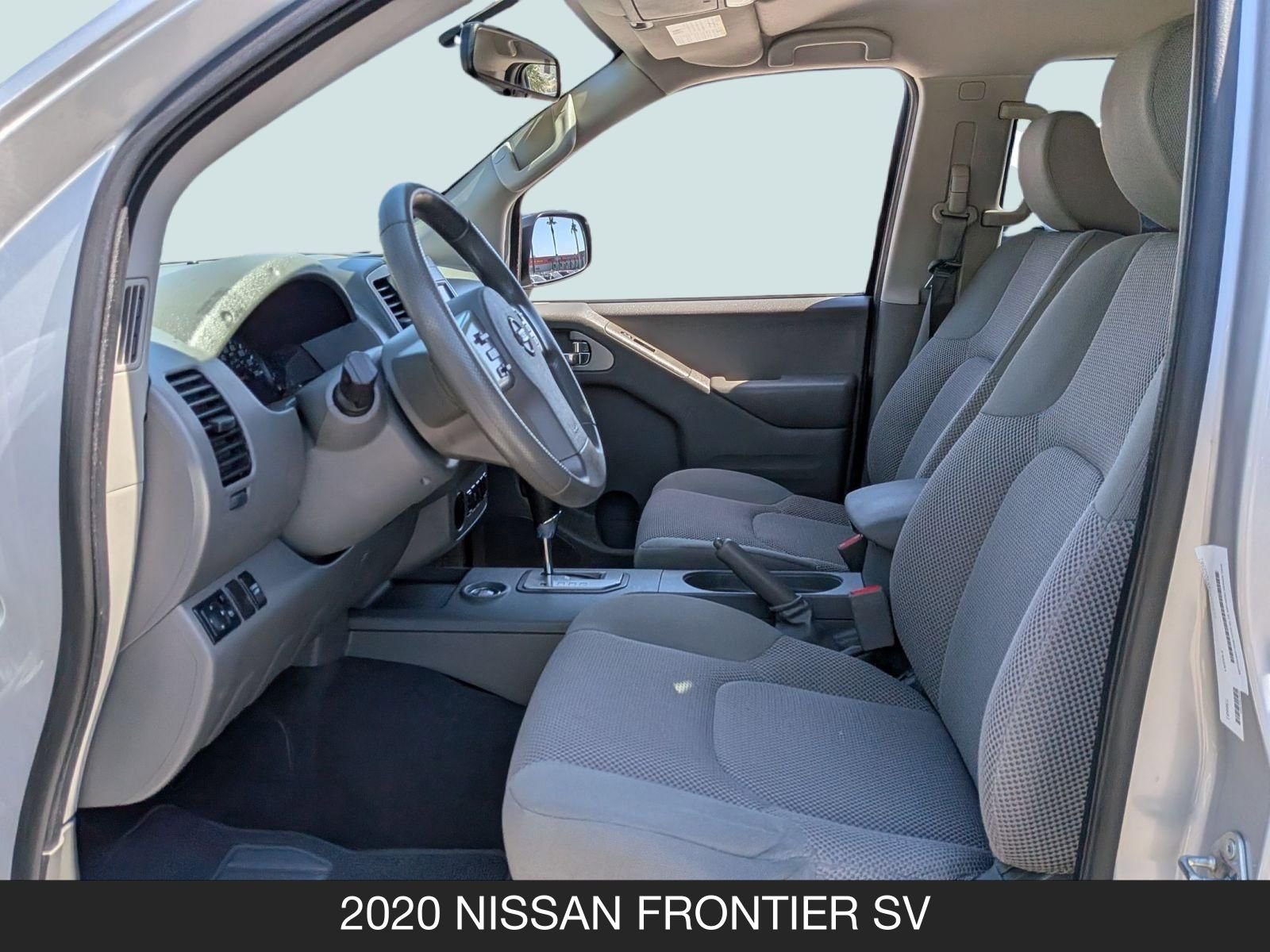 Used 2020 Nissan Frontier SV image 14