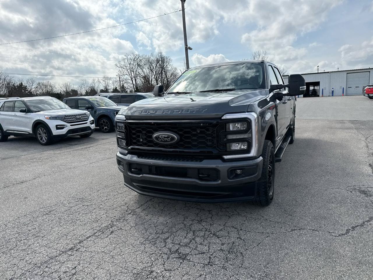 New 2026 Ford F250 XLT w/ XLT Premium Package AWD/4WD image 16