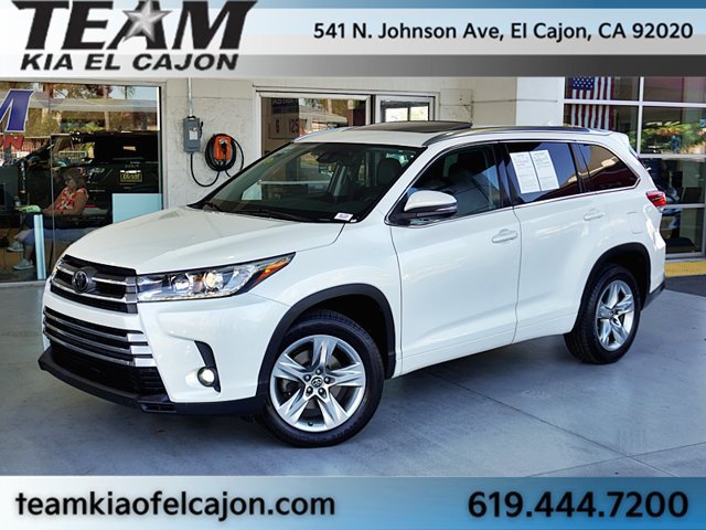 Used 2019 Toyota Highlander Limited FWD image 1