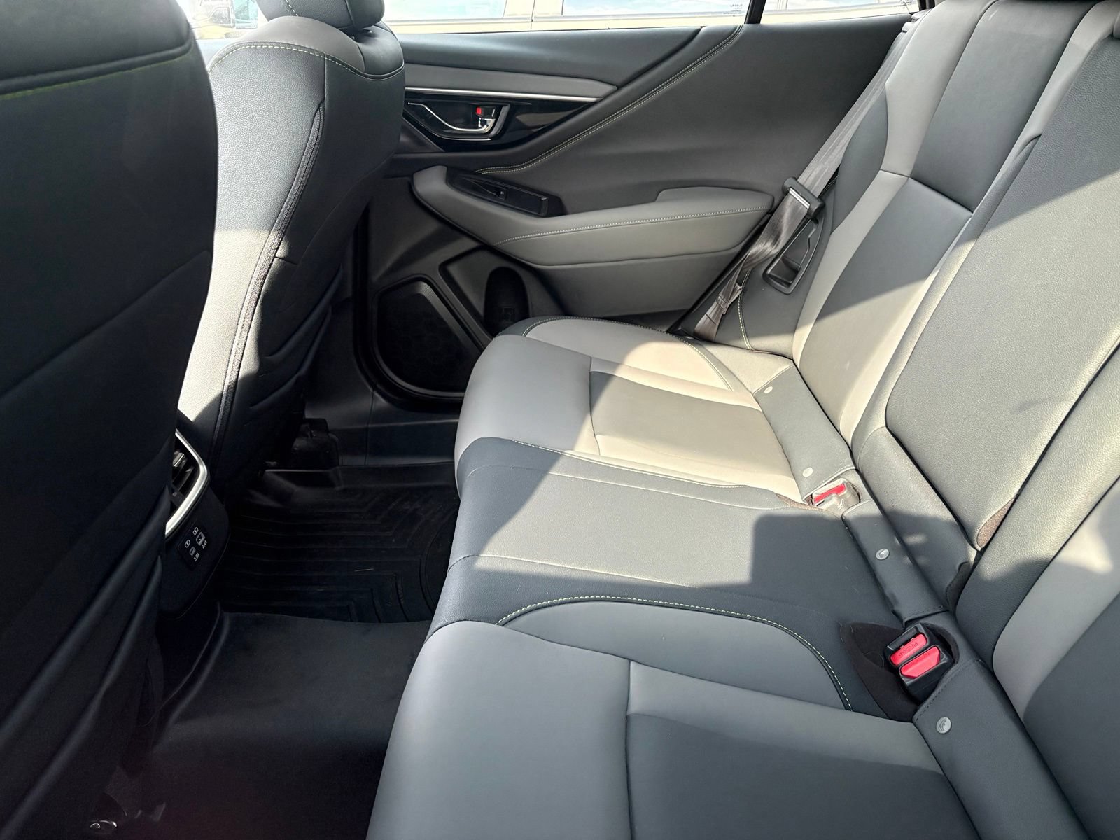 Certified 2023 Subaru Outback Onyx Edition AWD/4WD image 8