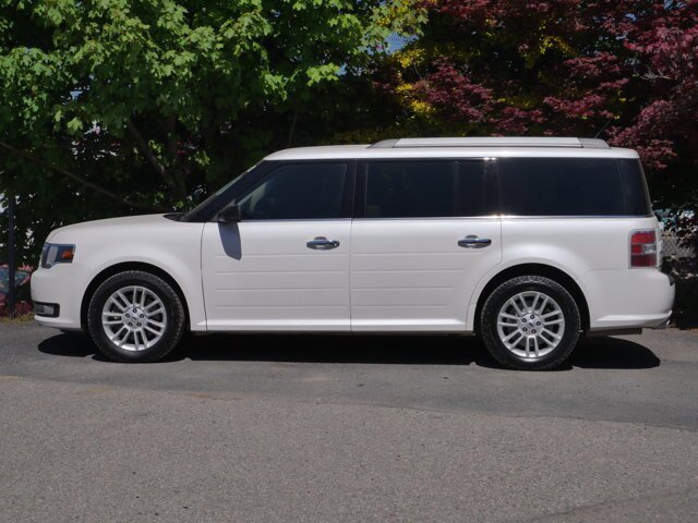 Certified 2019 Ford Flex SEL w/ Equipment Group 202A AWD/4WD image 14