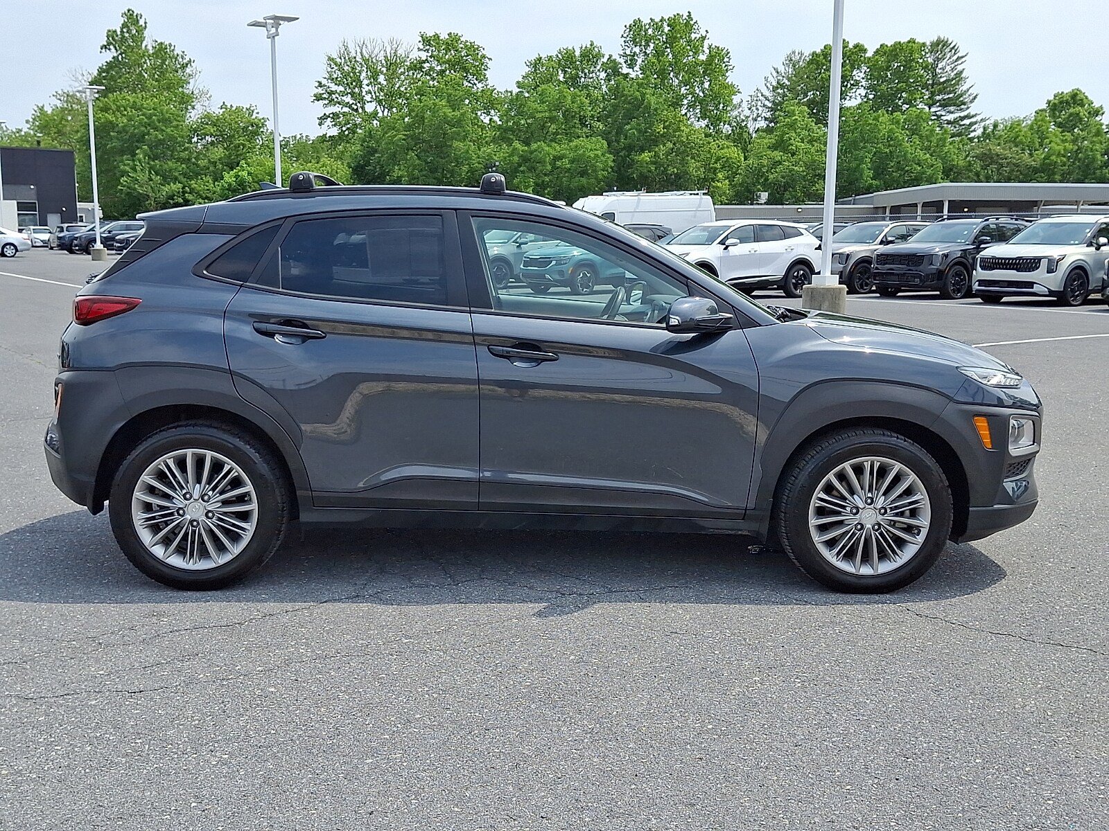 Used 2019 Hyundai Kona SEL w/ SEL Tech Package 02 AWD/4WD image 5