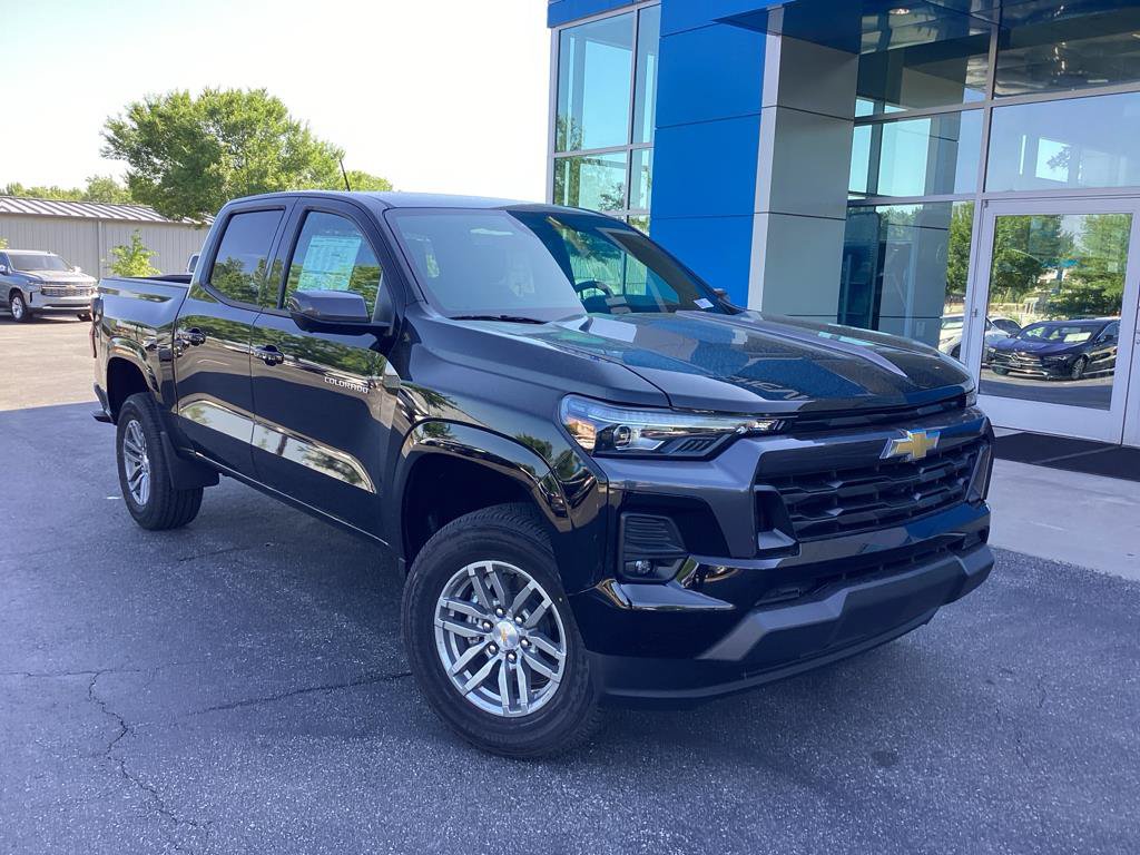 New 2026 Chevrolet Colorado LT w/ LT Convenience Package RWD image 8
