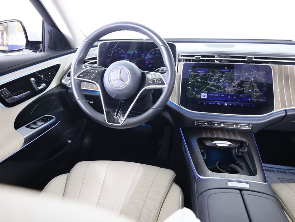 Certified 2025 Mercedes-Benz E 350 4MATIC Sedan image 33