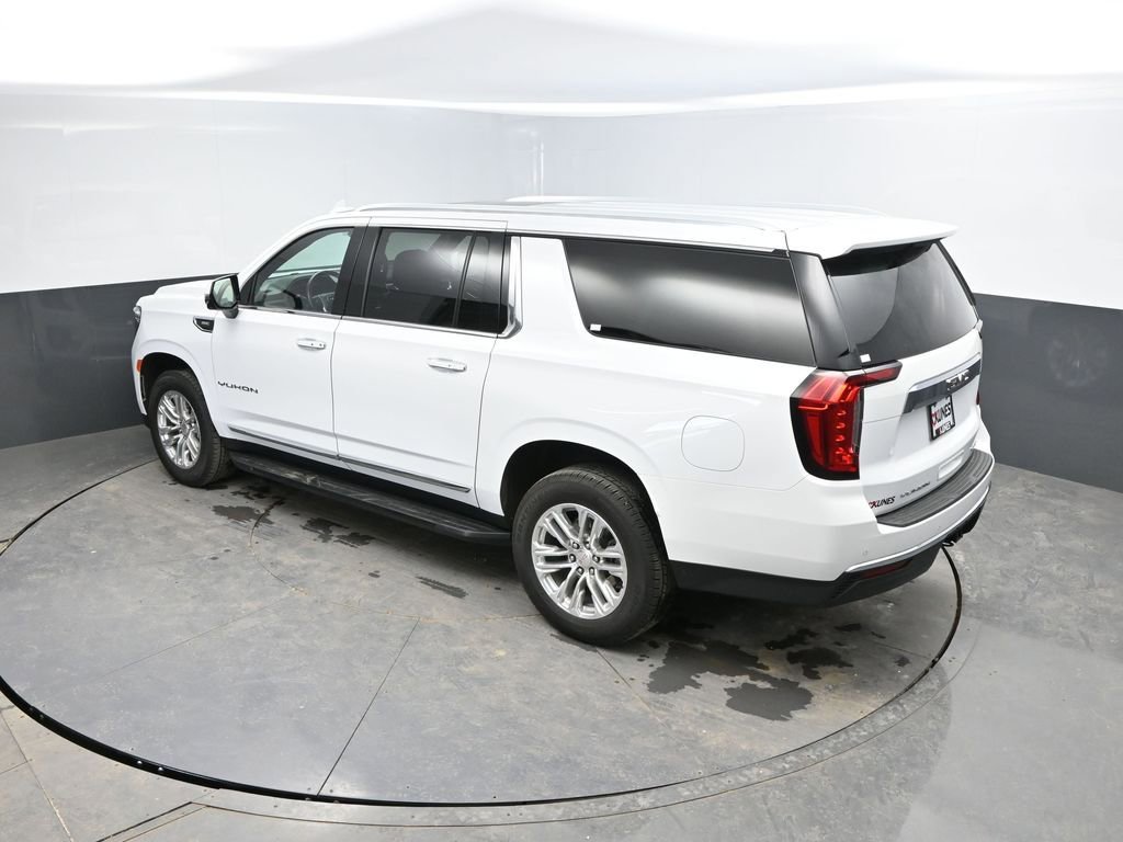 Used 2023 GMC Yukon XL SLT w/ SLT Luxury Package image 27