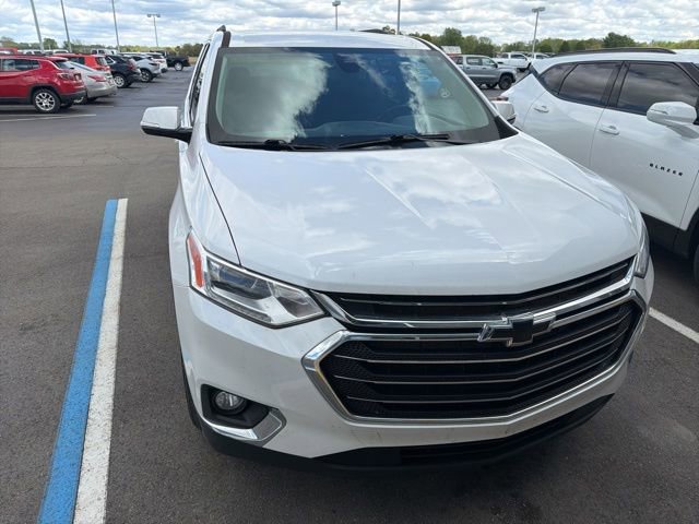 Used 2020 Chevrolet Traverse LT FWD image 2