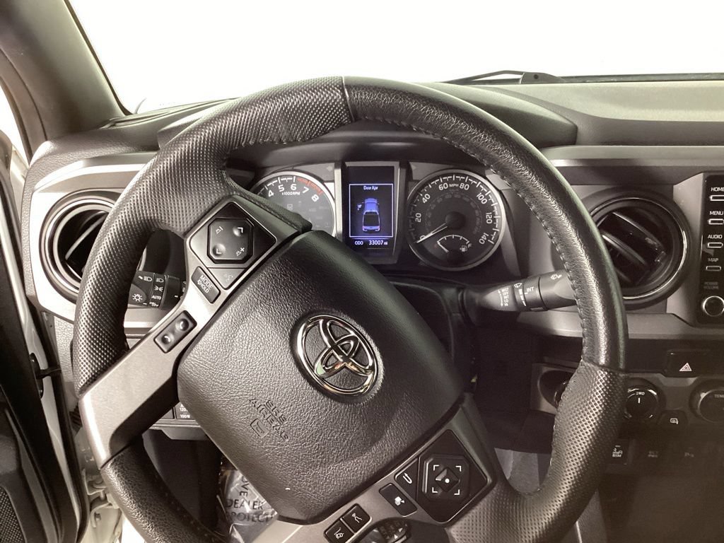Used 2021 Toyota Tacoma TRD Off-Road w/ Advanced Technology Package AWD/4WD image 14