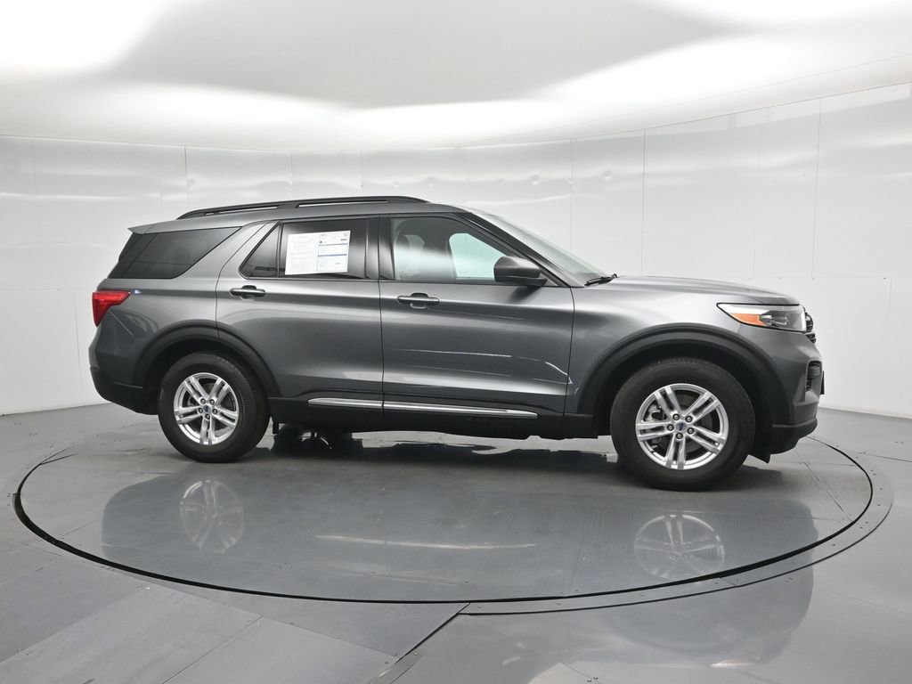 Certified 2023 Ford Explorer XLT image 27