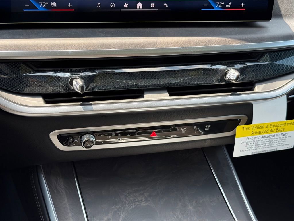 Used 2026 BMW X5 xDrive50e w/ Climate Comfort Package image 14