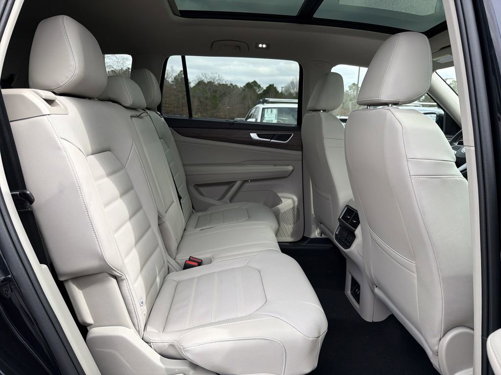 New 2026 Volkswagen Atlas SEL AWD/4WD image 18