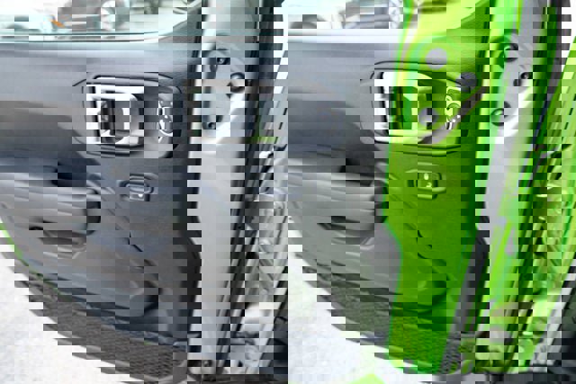 Used 2025 Jeep Wrangler Unlimited Sport image 24