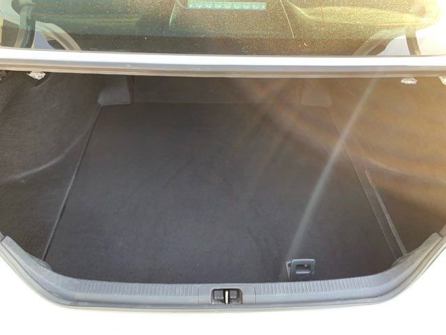 Used 2025 Toyota Camry LE image 19