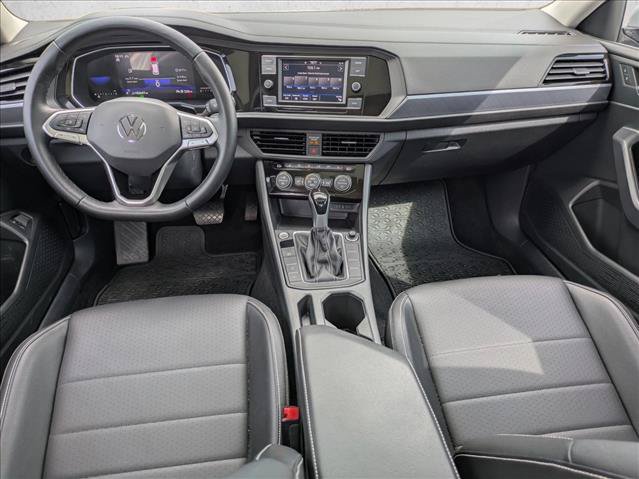 Used 2023 Volkswagen Jetta SE FWD image 16