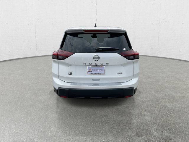 New 2026 Nissan Rogue SV w/ Cold Weather Package AWD/4WD image 8