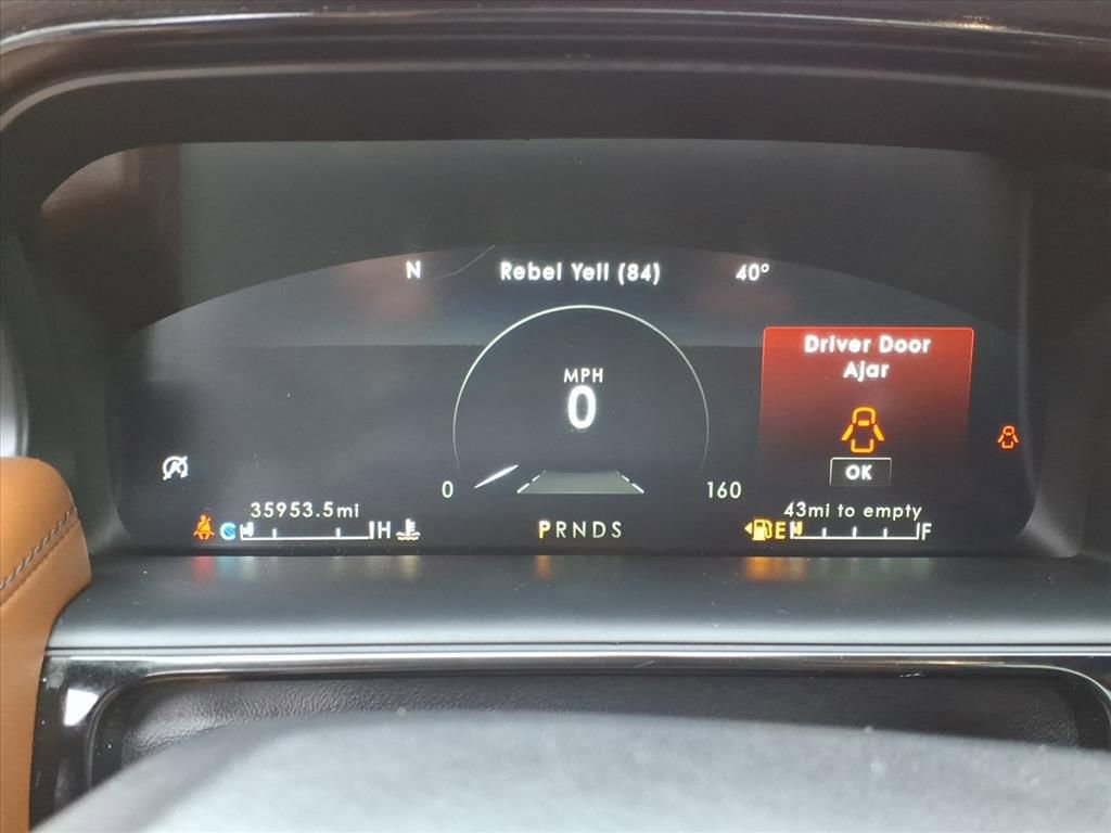 Used 2023 Lincoln Nautilus Reserve w/ Luxury Package AWD/4WD image 31